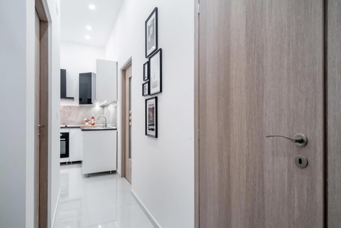 New Home At Exlusive Central Location بودابست المظهر الخارجي الصورة